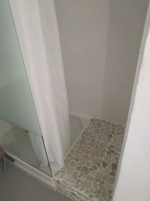 Le Saint-Lazare Appartement Au Calme Intra Muros Avignon Ngoại thất bức ảnh